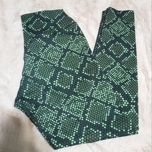 Balance kingdom leggings